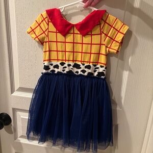 Taylor Joelle woody dress